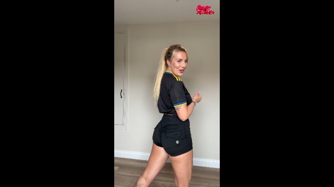 SFW Day 19 Squat Challenge