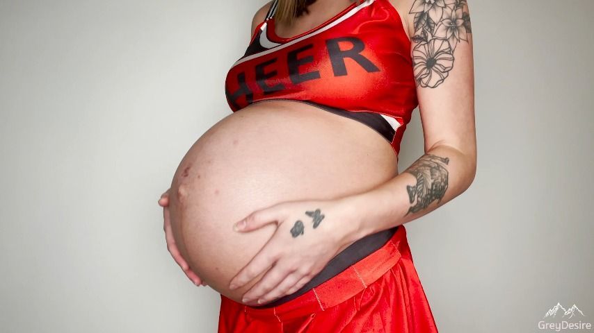 Vore - Popular Cheerleader Eats the Nerd