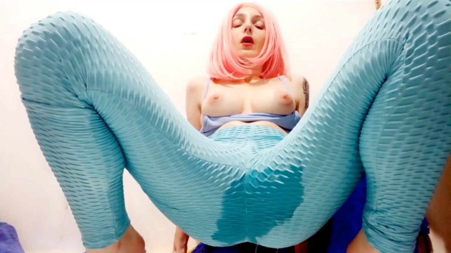 Yoga pants wetting motivation