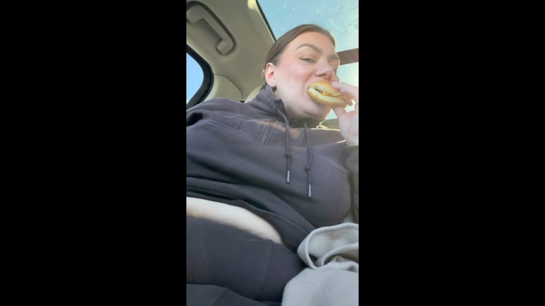 Bbw snacking in the car with belly out