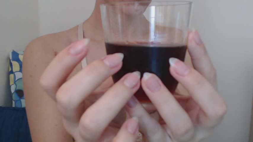 Natural Nails Tapping