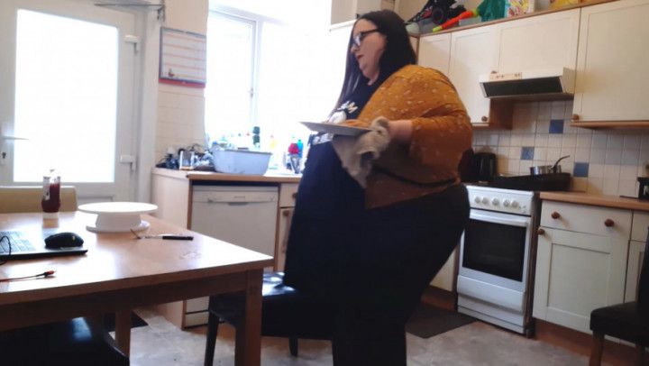 BBW SSBBW EATING SCENE FANFICTION PIG