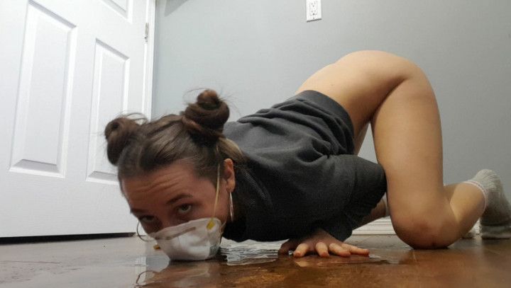 Custom Dust Mask Peeing