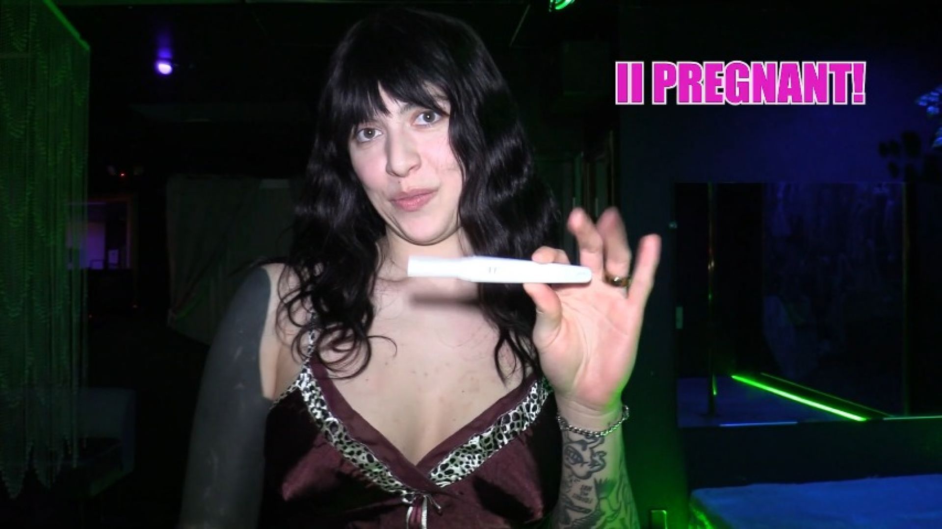 Sexy Stripper Gets Pregnant In the VIP Room