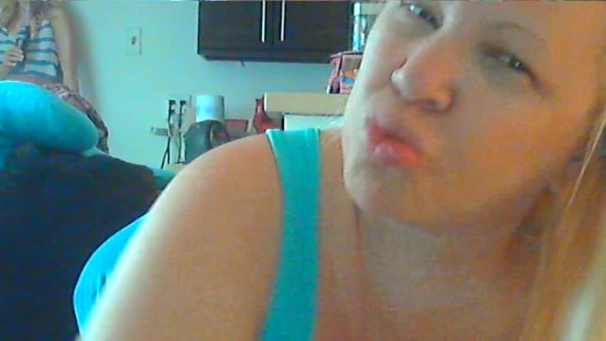 BBW IGNORES YOU LOSER