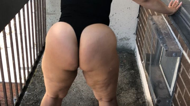 Public Twerking on a Balcony