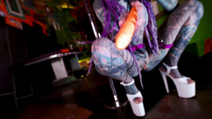 Skinny tattoo teen Anal pussy squirt