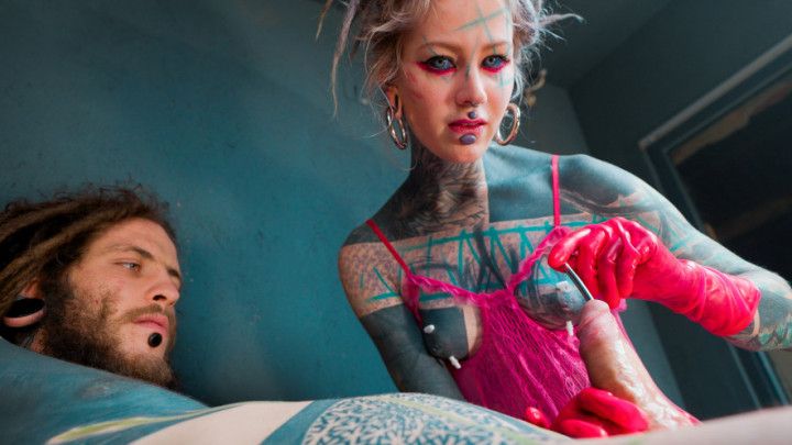 4K- BDSM Sounding and anal dildo session