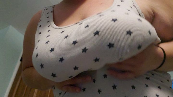 40DD Natural Titty Bouncing + Drops