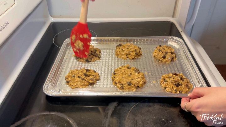 Taboo Baking: Oatmeal Raisin Cookies - Part 2