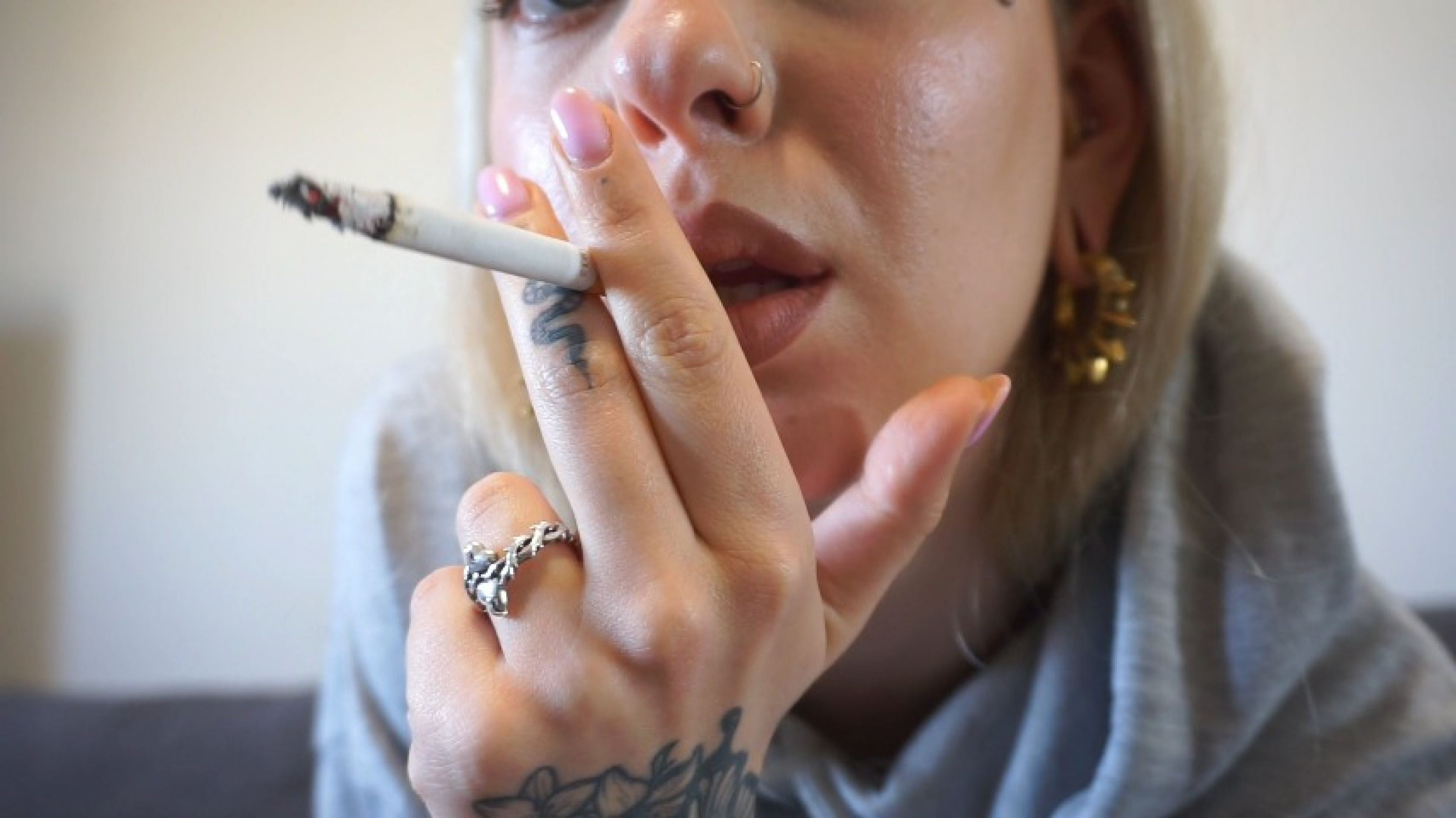 4k smoking while watching you masturbate