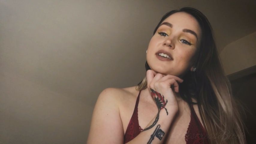 Hot Mistress Reads Cum Eating Poem