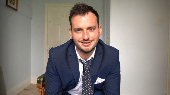 Boss / Employee Contract ********