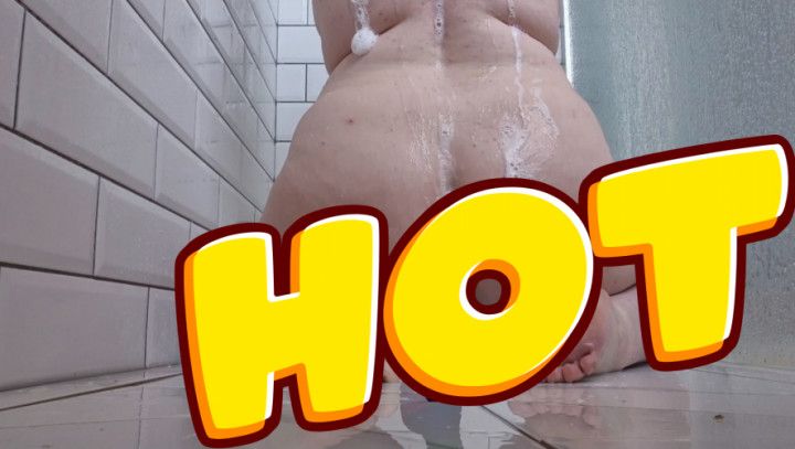 Showering while I Ride my dildo