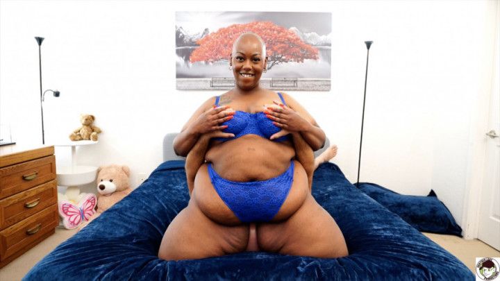 Facesitting with ALANI ROSE