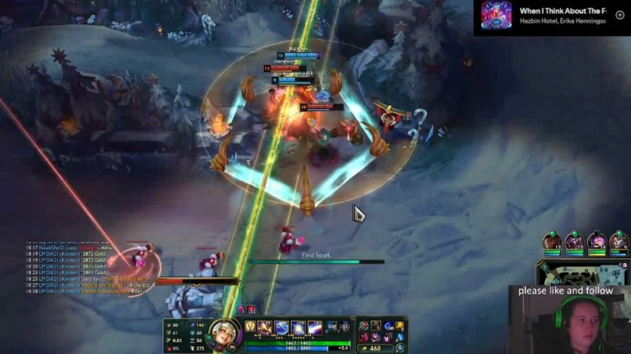 Lux and Zaahen Botlane LOL Gameplay