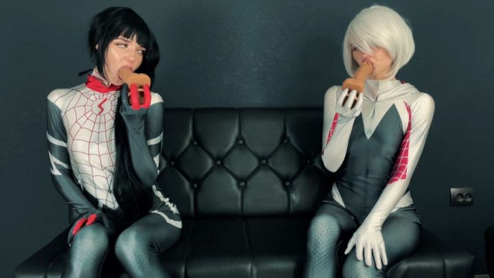 Spider-Verse - Gwen Stacy And Cindy Moon - Dildo Blowjob