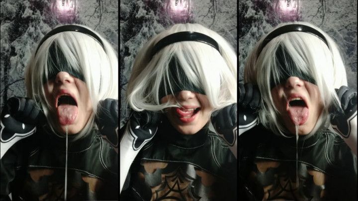 Nier Automata cosplay 2B ahegao face