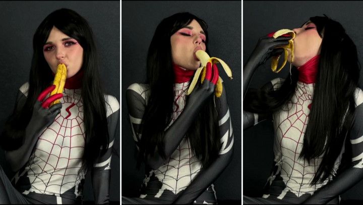 Cindy Moon Silk) Cosplay - Banana Blow