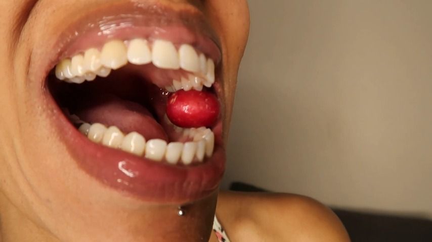 Chomping down on little shrinkers