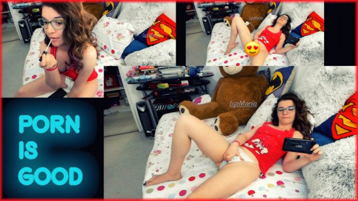 Pleasing myself while I'm watching porn