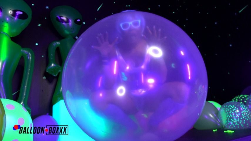 Adriana Maya Rides Balloons in Space -4K