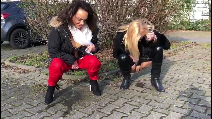 Supermarket parking lot public piss