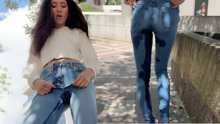 Public Wetting Jeans on Street Desperation Pee Toilet Fetish