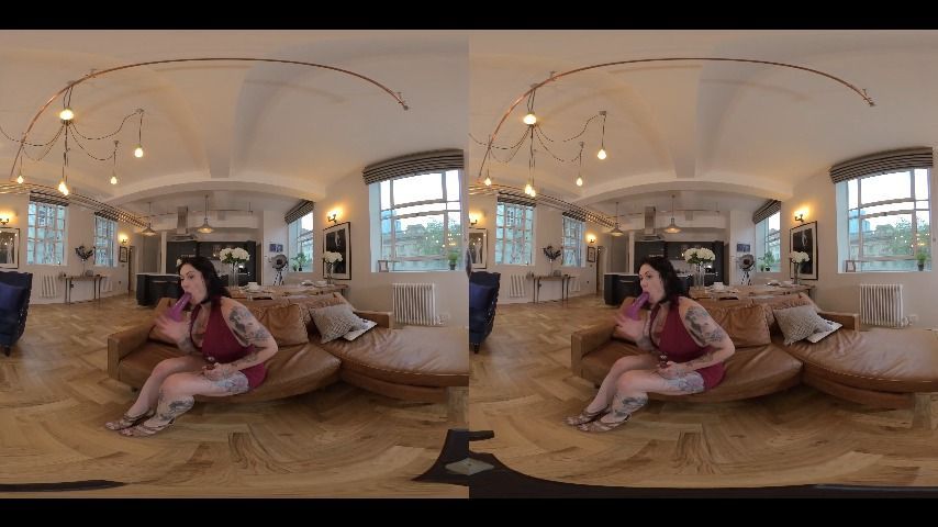 VR - Tallulah tease dildo fuck