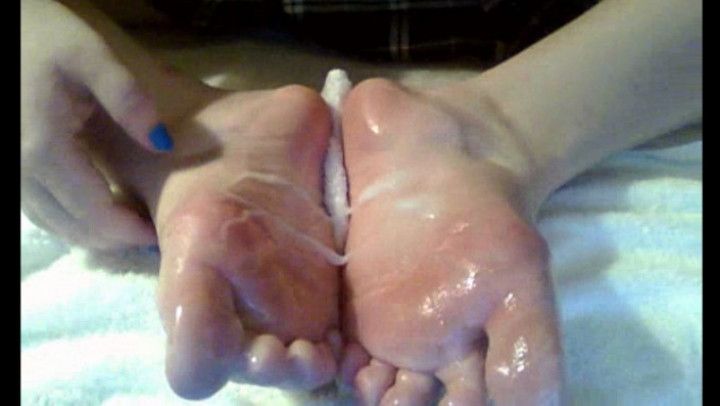 Cummy Toes