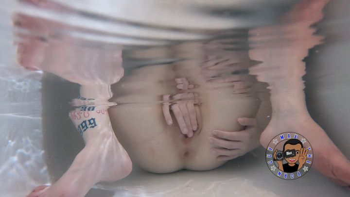 SMA2E2: EMMA SHOWS US HOW SHE TRAILER