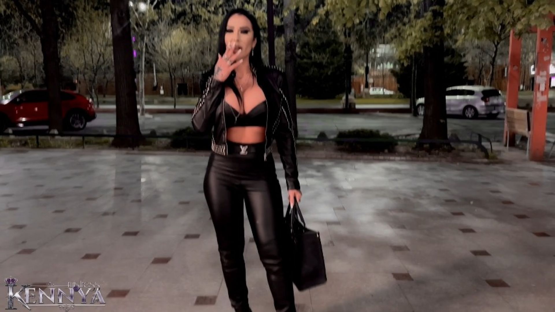 Walk behind me like a 