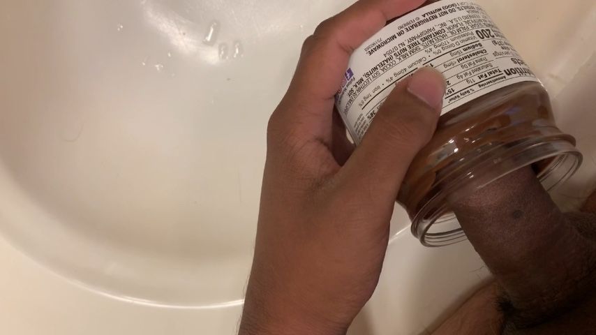 Fucking a jar of Nutella and eating it