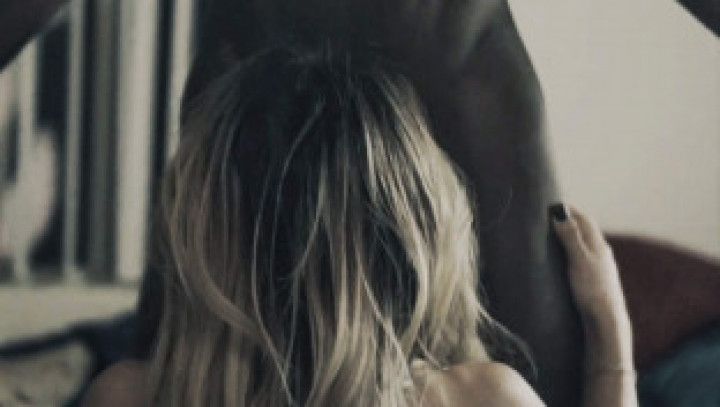 Meeting with a local asian hotwife