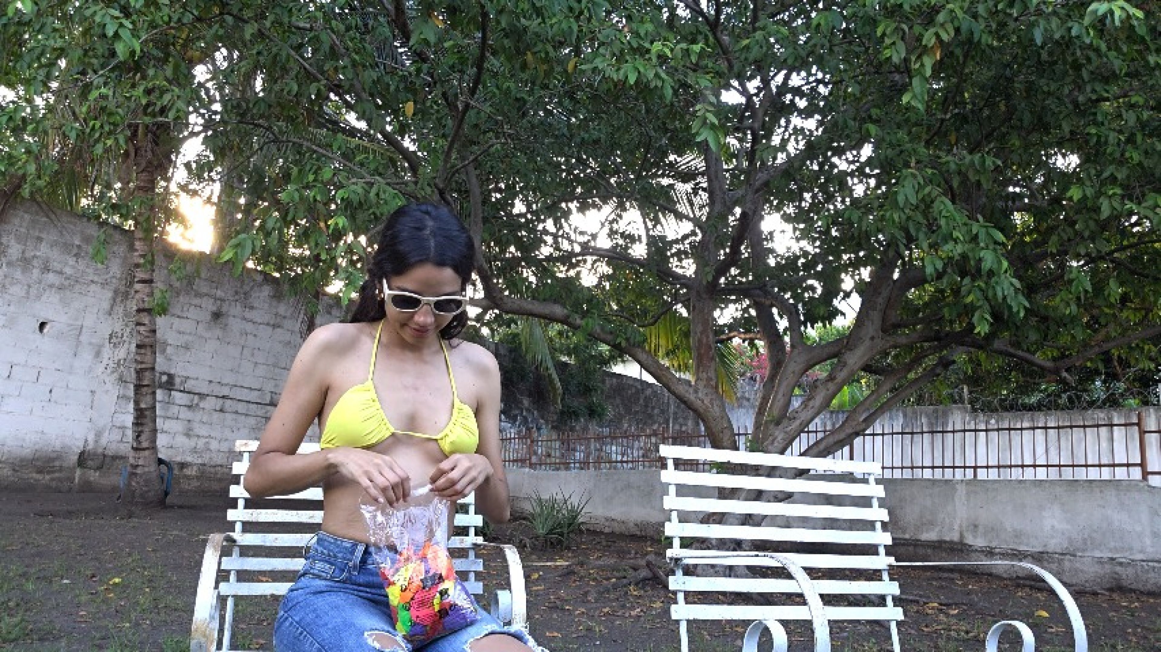 Pinch to burst with my new neon punchball balloons fromSHEIN