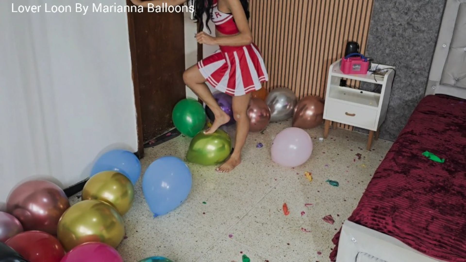 CUSTOM - Stomp pop Cheerleader