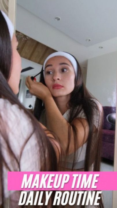 Daily routine: make up preaparing for new shooting