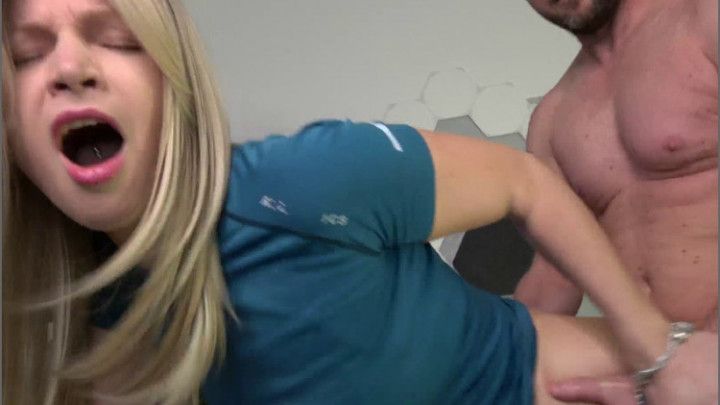 Do you want to cum on my ass