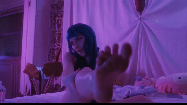 Hinata gives BJ/footjob/feet&amp;ass worship