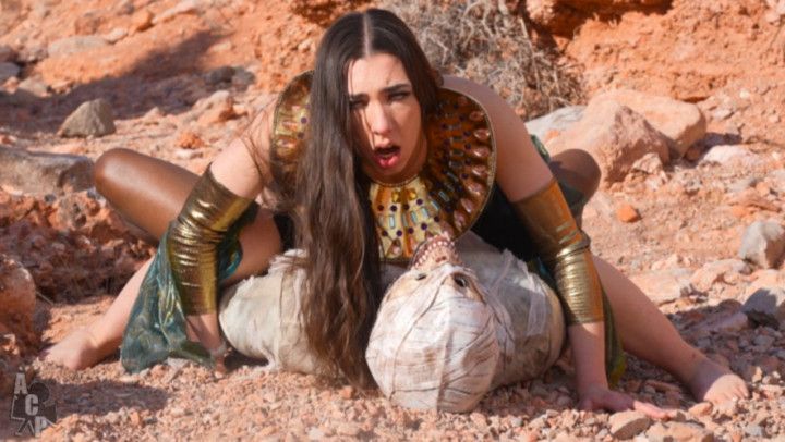 The Mummy Starring Queen Of Hell