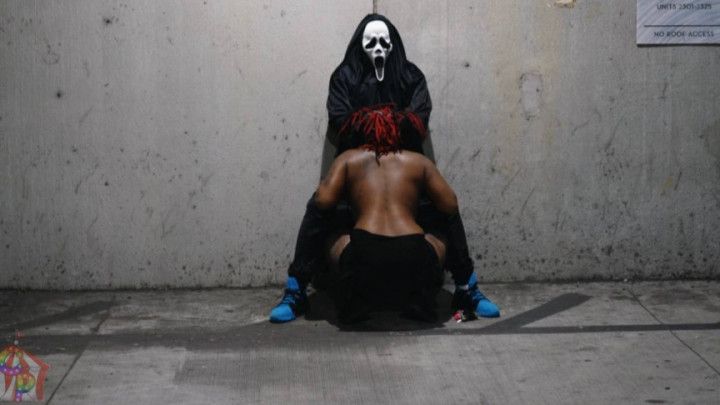 Scream " Wanna Get A Nut&quot