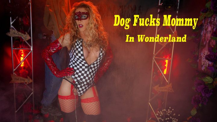 Fucks step-Mommy In Wonderland