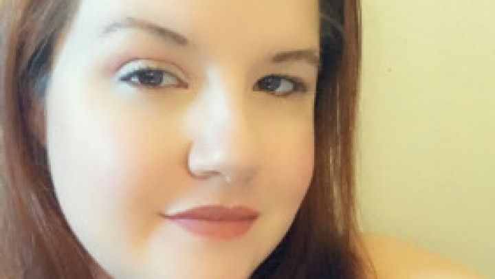 Two Way Mirror Makeup Application