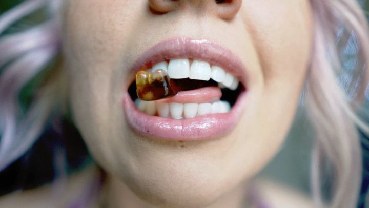 Swallowing Gummy Bears Whole 4k