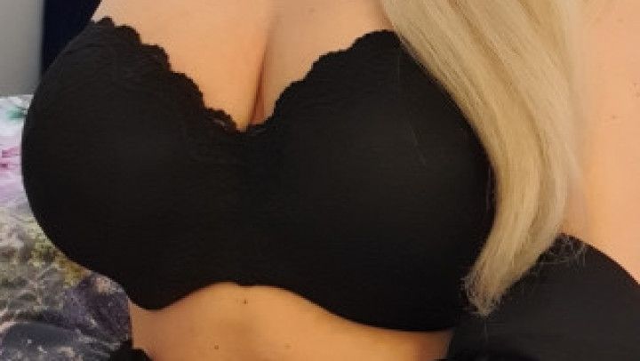 Big boobies xx