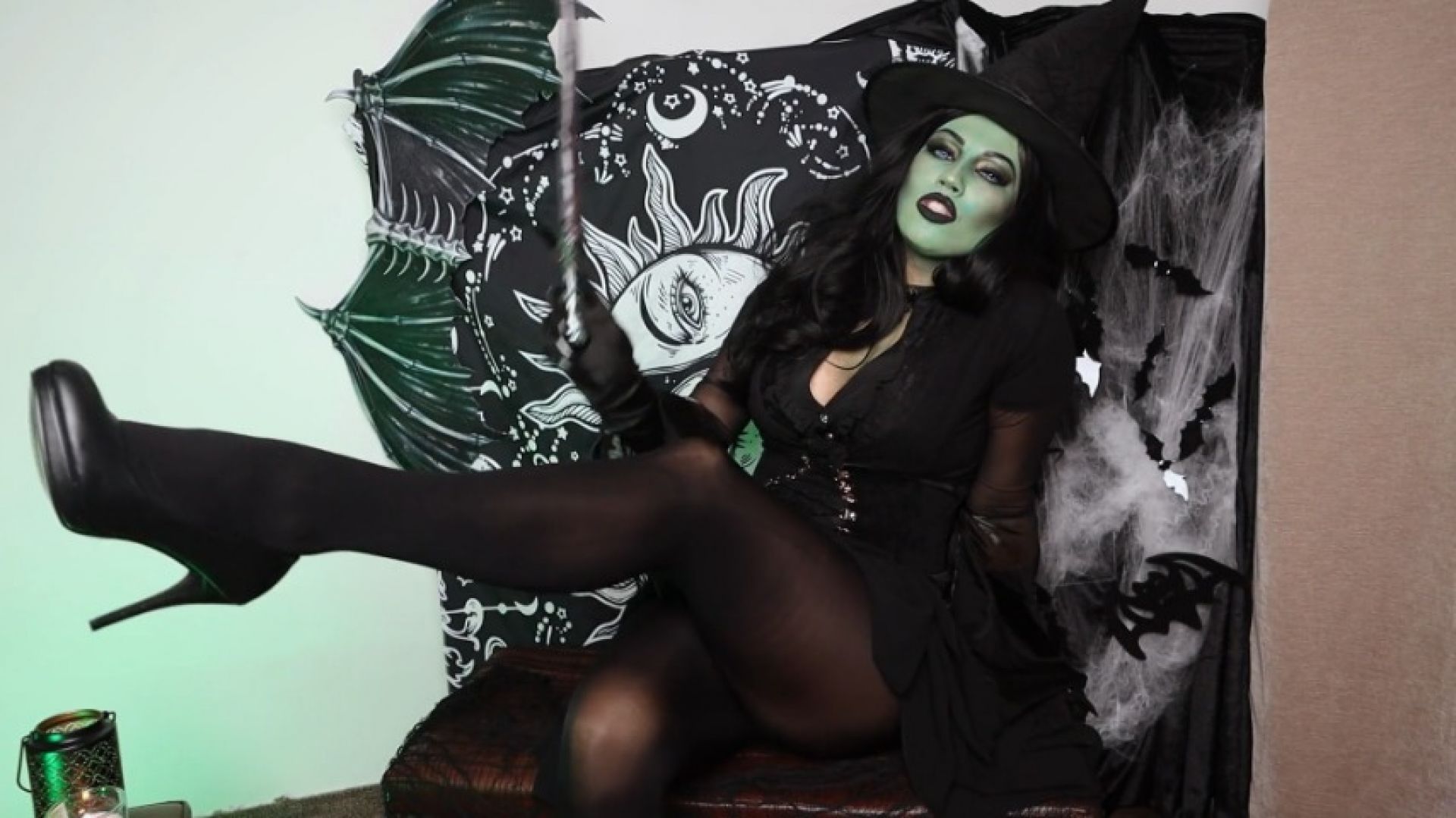 Wicked Witch of the West makes you her Feet Worshipper