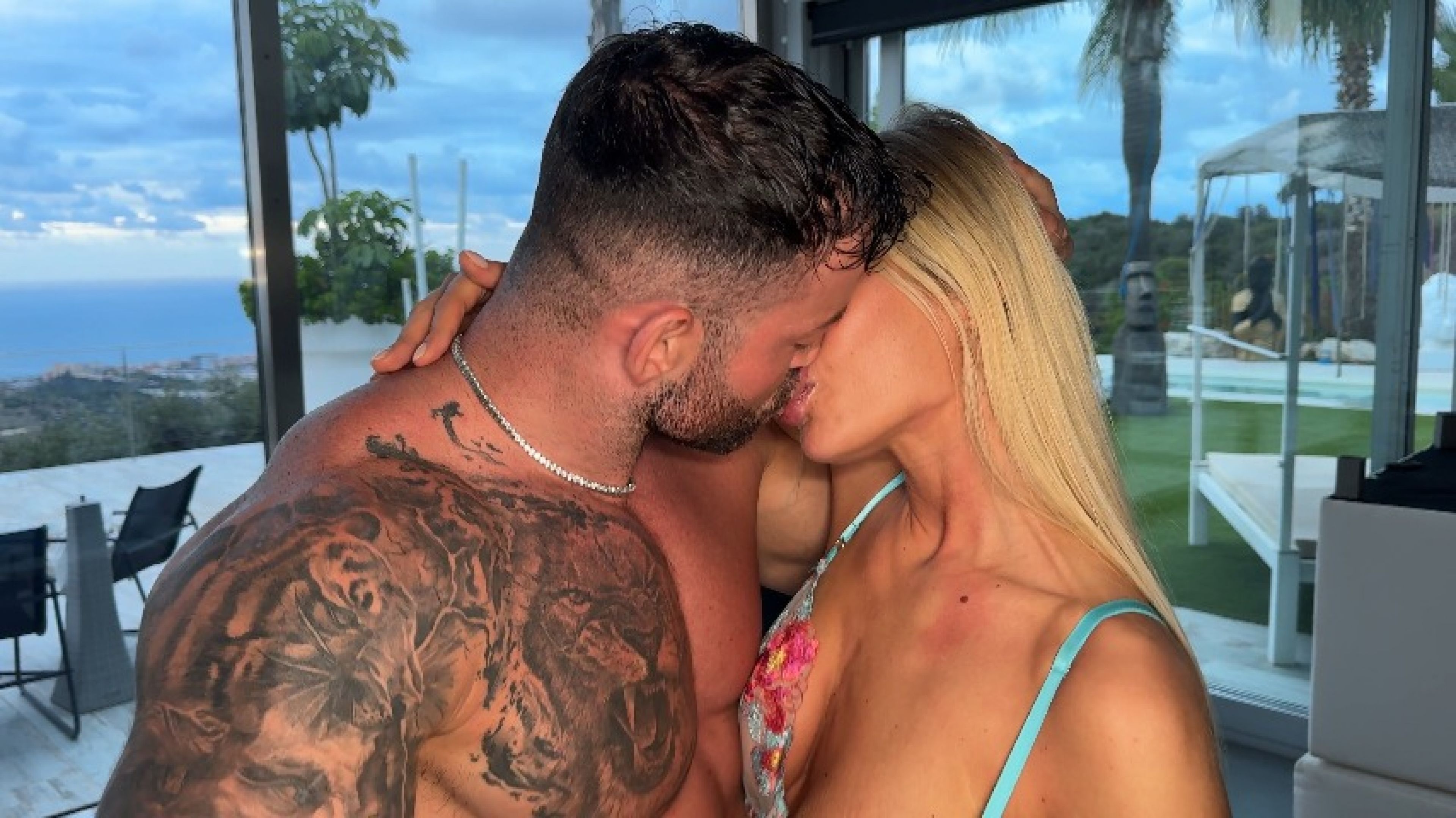 Russian Model Zlata Shine Pussy Destroyed And Pissed