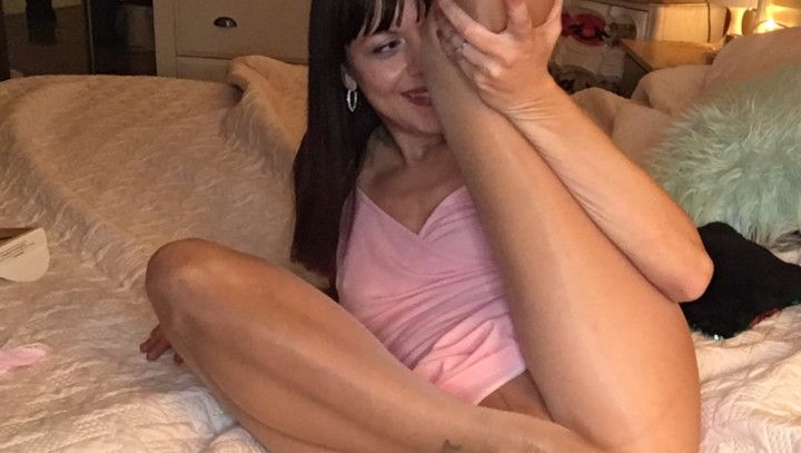 Squirting in my pantyhose