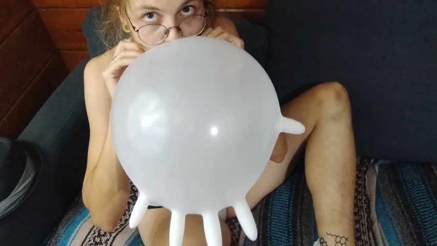 Looner Girl LATEX GLOVES Blow To Pop B2P