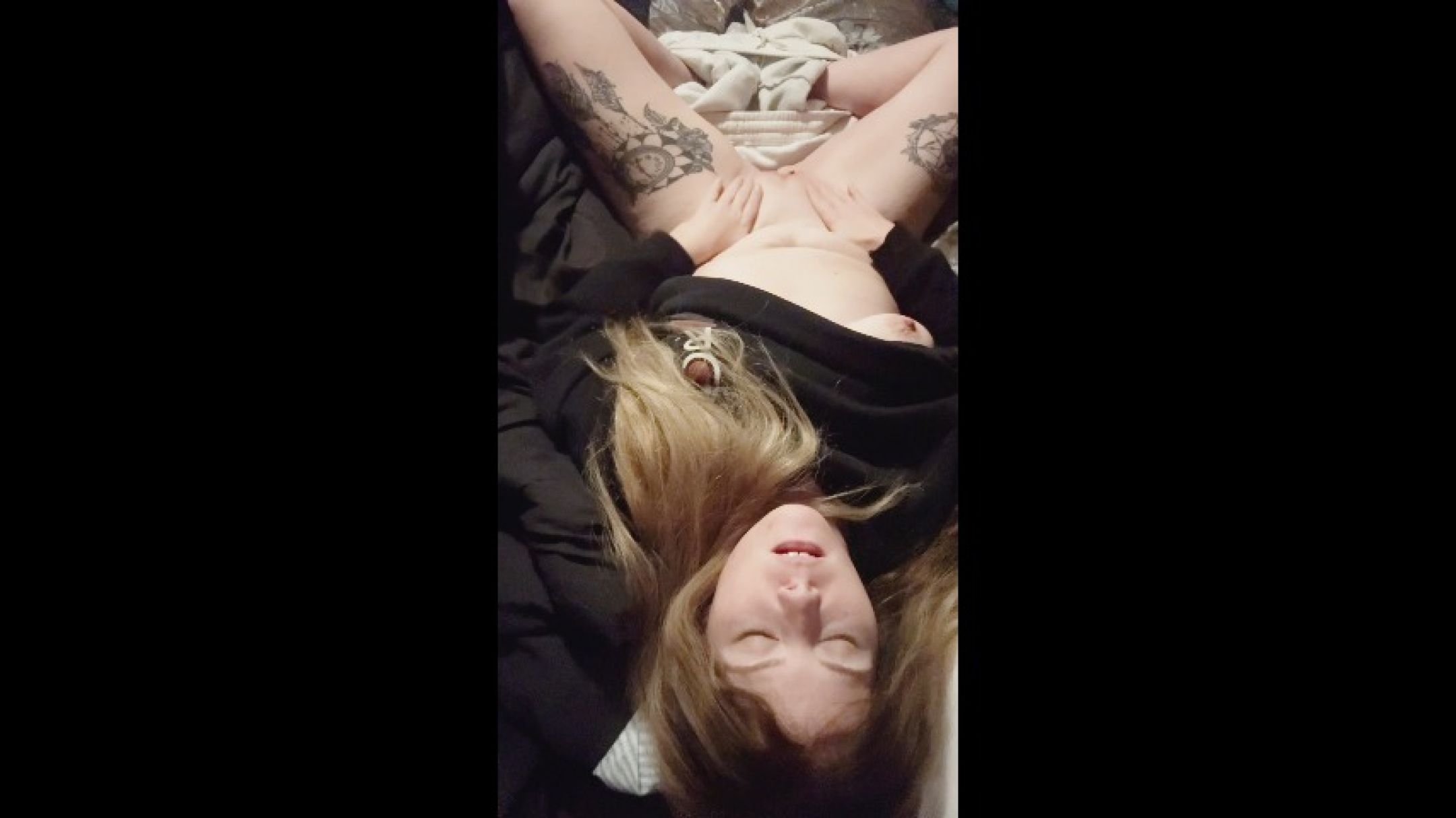 Watch MILF Play until Orgasm / Squirt
